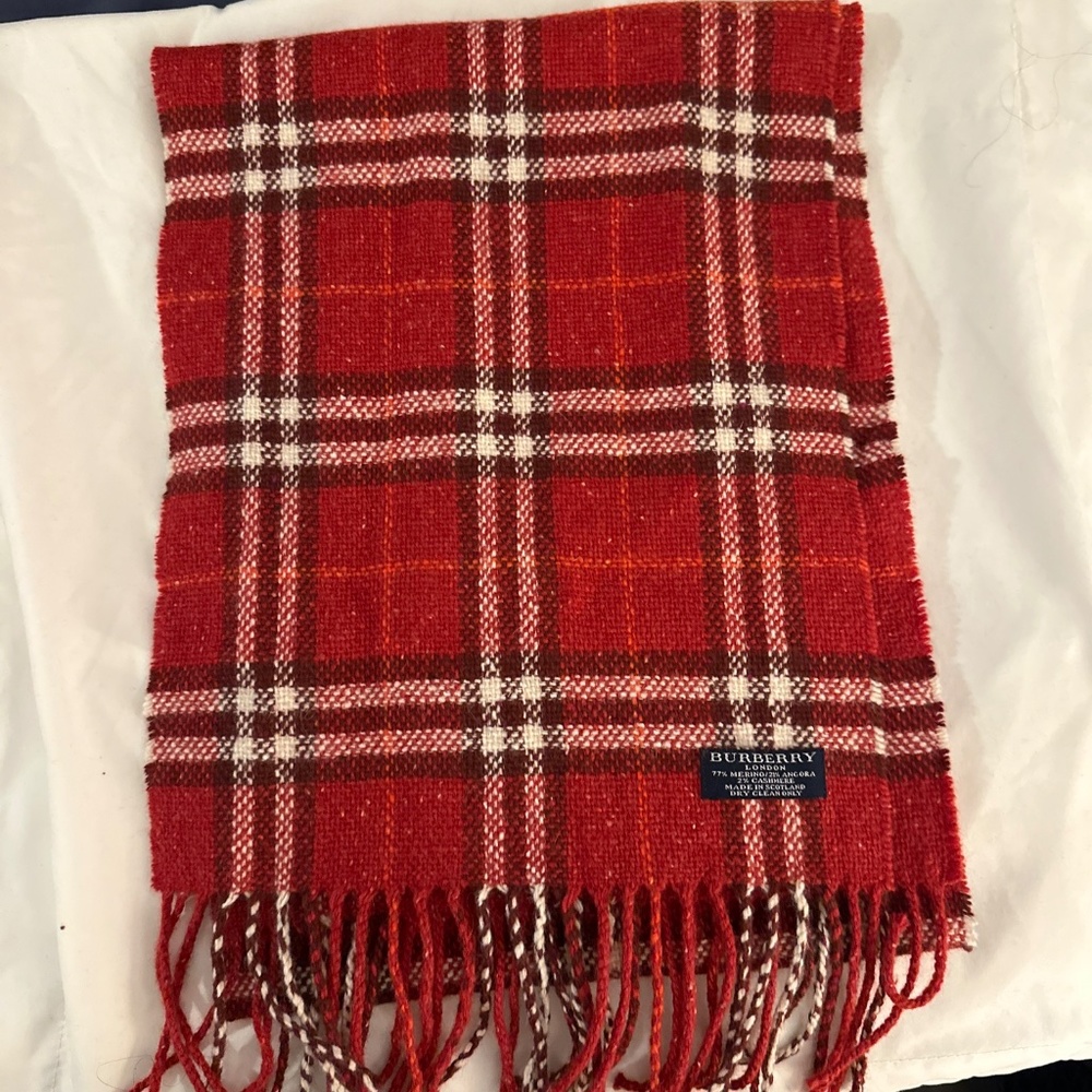 Authentic Burberry Red scarf - Picture 2 of 5